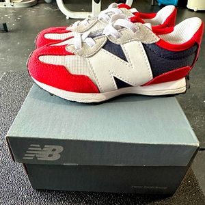 Boys New Balance Size 10c
